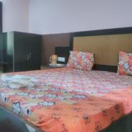 Hotel Samrat Palace Near Puri Sea Beach Best Choice Of Travellers By Morservices Eksteriør bilde