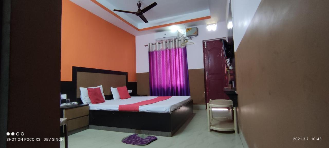 Hotel Samrat Palace Near Puri Sea Beach Best Choice Of Travellers By Morservices Eksteriør bilde